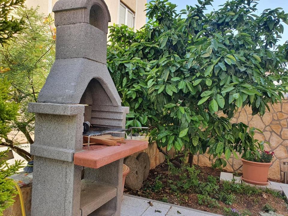 Apartments Niko ノヴァリャ エクステリア 写真
