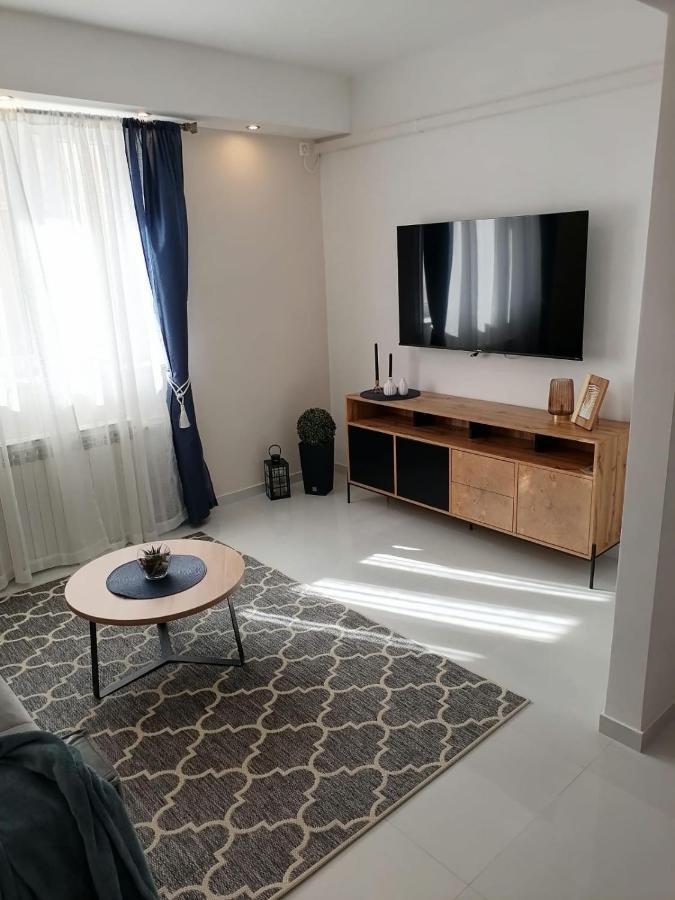 Apartments Niko ノヴァリャ エクステリア 写真